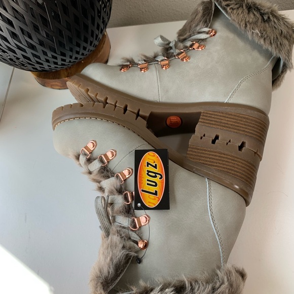 Lugz women's Adore Fur Classic Chukka Fashion Boot Size 7 - Picture 11 of 14